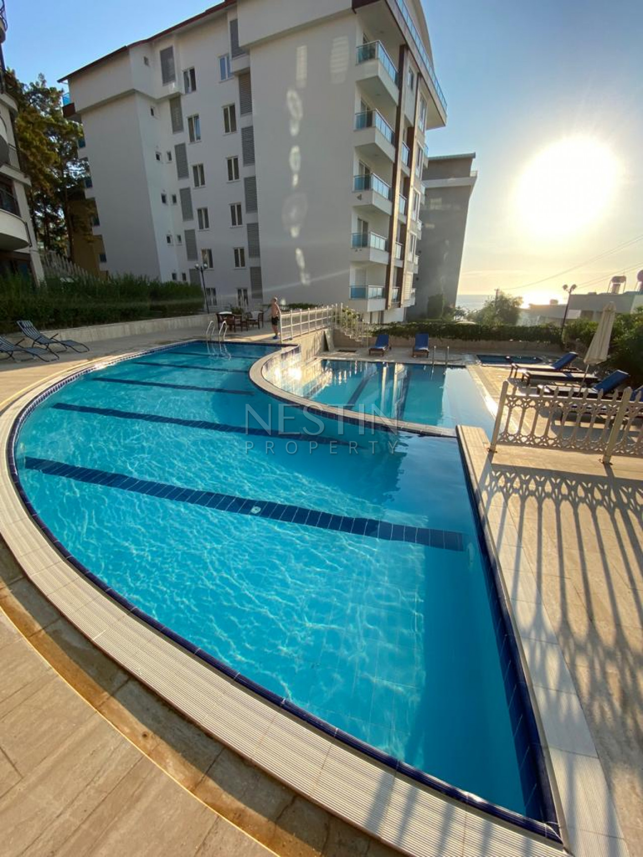 Пентхаус 3+1 в районе Каргыджак с прекрасным видом на море и горы фото 1