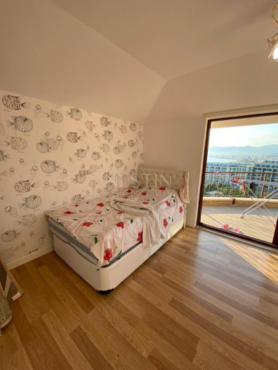 Пентхаус 3+1 в районе Каргыджак с прекрасным видом на море и горы фото 24