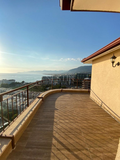 Пентхаус 3+1 в районе Каргыджак с прекрасным видом на море и горы фото 39