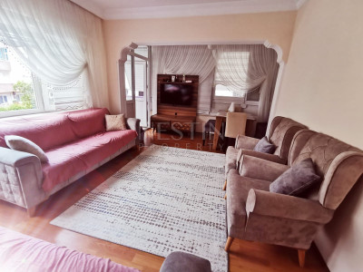 Бюджетная квартира в центре Алании планировки 2+1 фото 1