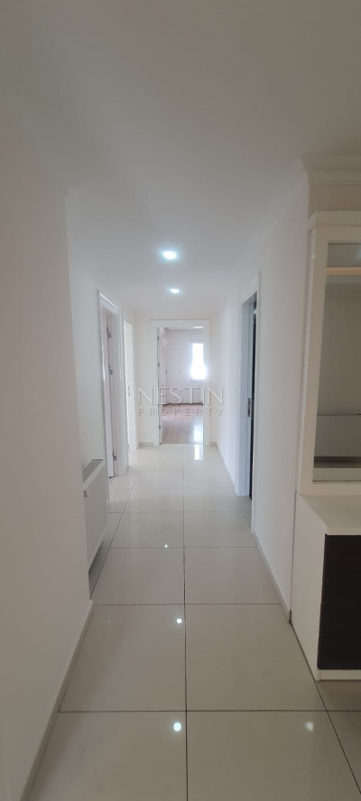 Просторная и светлая квартира 4+1 в районе верхней Обы с хорошем комплексе фото 14