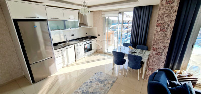 Просторный пентхаус 2+1 в районе Кестель с видом на море фото 4