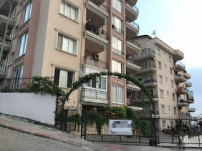 Бюджетное предложение квартиры 1+1 в районе Тосмур фото 1