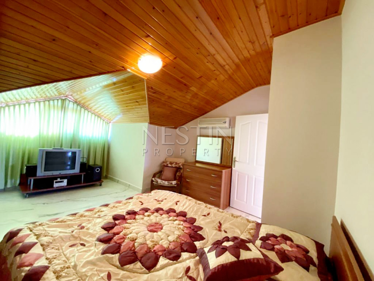 Просторный и уютный пентхаус 4+1 в районе Оба фото 34