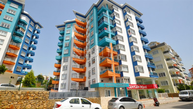 Большая квартира 1+1 в районе Тосмур в 450 м от Средиземного моря фото 1