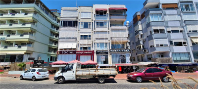 Квартира 2+1 в самом центре города Аланья в 50 м от пляжа Кейкубат фото 1