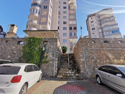Квартира 2+1 в районе Тосмур в 700 м от Средиземного моря фото 1