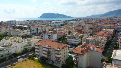 Пентхаус 3+1 в районе Оба с видом на горы, в 500 м от моря фото 1