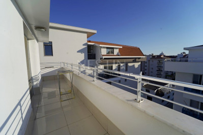 Пентхаус 3+1 в жилом комплексе отельного типа в районе Кестель фото 18