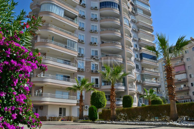 Квартира 2+1 с новой мебелью и техникой в районе Махмутлар фото 1