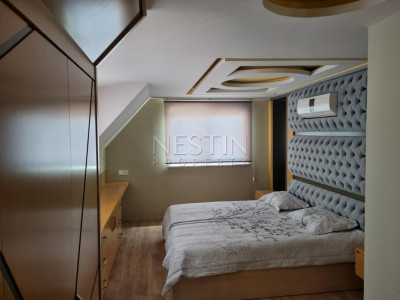 Просторный пентхаус 4+1 с шикарным видом на море в районе Кестель фото 12