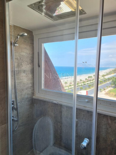 Просторный пентхаус 4+1 с шикарным видом на море в районе Кестель фото 19