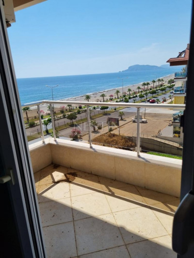 Просторный пентхаус 4+1 с шикарным видом на море в районе Кестель фото 23