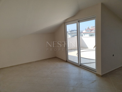 Пентхаус 4+1 в районе Кестель с красивый видом на море фото 11