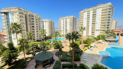 Большая квартира 2+1 в ЖК отельного типа в районе Махмутлар фото 1