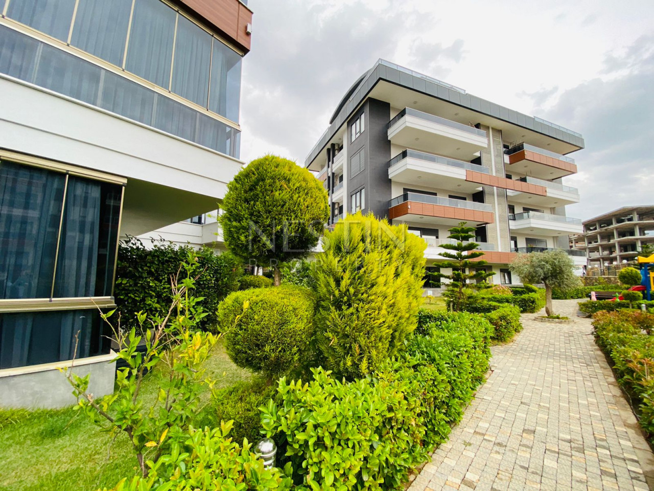 Пентхаус 2+1 в районе верхней Обы в хорошем жилом комплексе фото 2