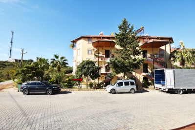 Большая квартира 1+1 в районе Кестель в 700 м от Средиземного моря фото 1