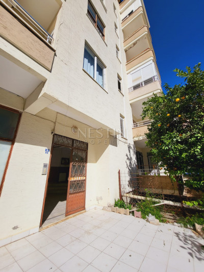 Просторная квартира 3+1 в комплексе на первой линии в районе Махмутлар фото 3