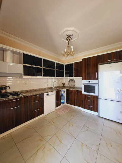 Просторная квартира 3+1 в комплексе на первой линии в районе Махмутлар фото 11