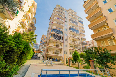 Квартира 1+1 с дизайнерским оформлением в районе Махмутлар фото 1