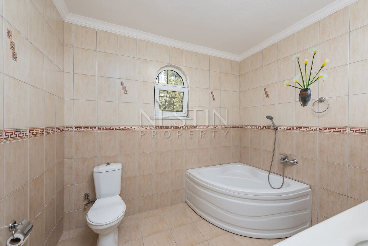 Вилла планировкой 3+1 в окружении леса в районе Авсаллар фото 9