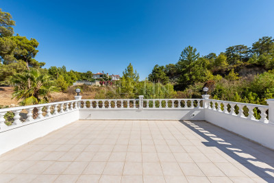 Вилла планировкой 3+1 в окружении леса в районе Авсаллар фото 11