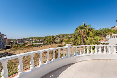 Вилла планировкой 3+1 в окружении леса в районе Авсаллар фото 13