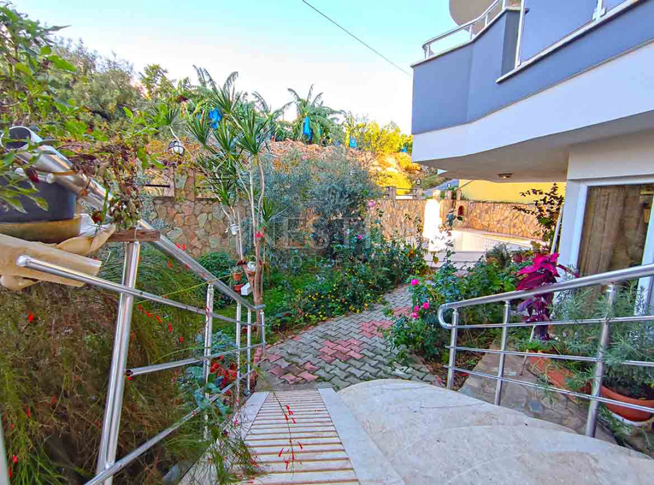 Большая квартира пентхаус 3+1 в районе Махмутлар с красивым видом фото 5