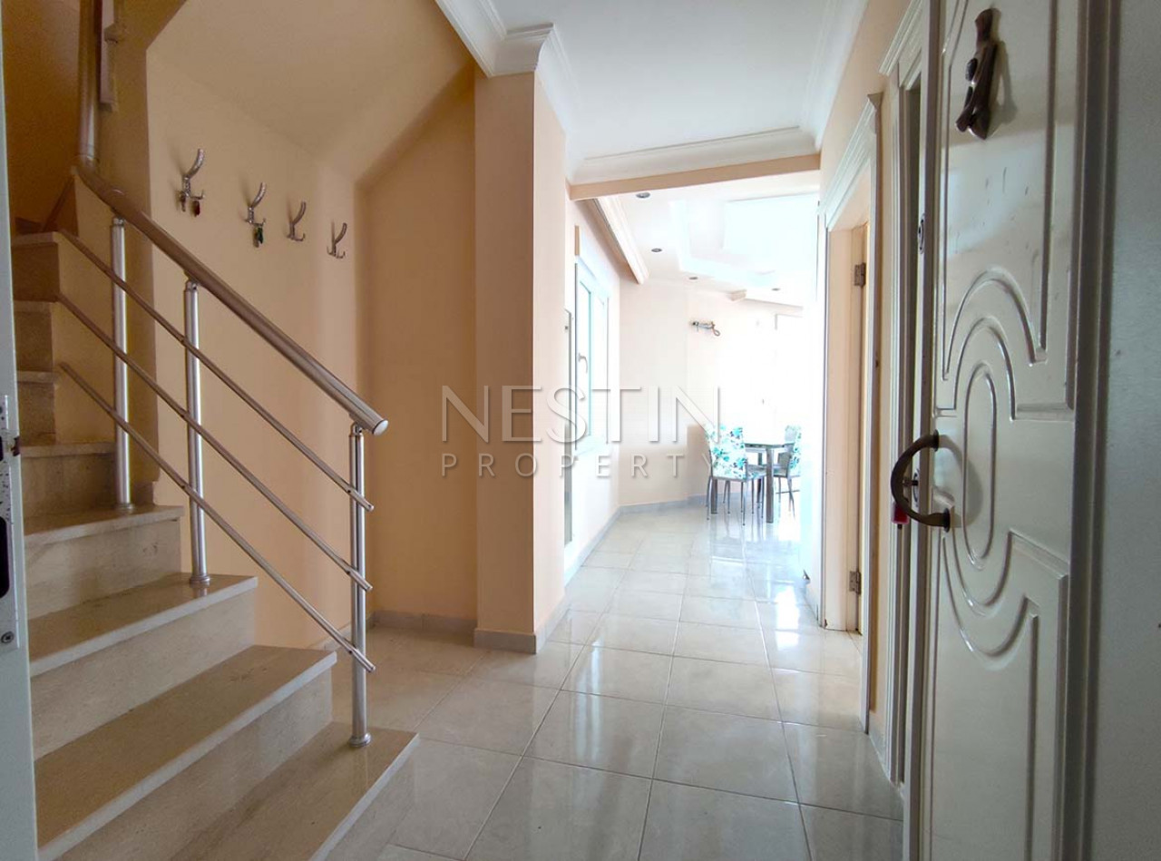 Большая квартира пентхаус 3+1 в районе Махмутлар с красивым видом фото 8