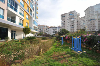 Просторная квартира 3+1 в районе Тосмур в 500 м от моря фото 4