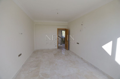 Таунхаус 3+1 в районе Каргыджак с шикарным видом на море и годы фото 20