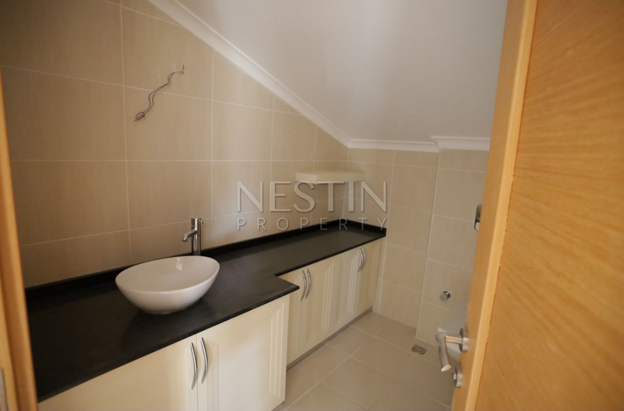 Таунхаус 3+1 в районе Каргыджак с шикарным видом на море и годы фото 43