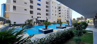 Квартира 2+1 в хорошем комплексе в районе Каргыджак в 100 м от моря фото 3