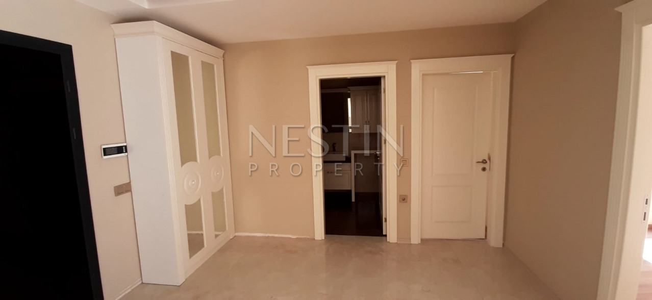 Квартира 2+1 в хорошем комплексе в районе Каргыджак в 100 м от моря фото 14