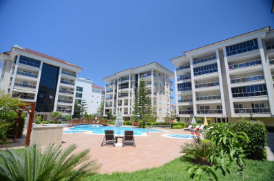 Просторна квартира 2+1 в районе Кестель с красивым видом, в 200 м от моря фото 1