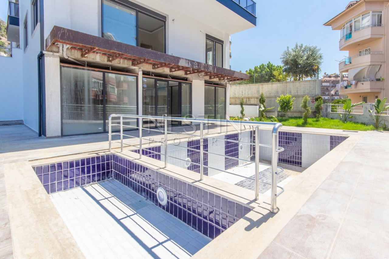 Просторная квартира 3+1 в новом доме в центре города Аланья фото 5