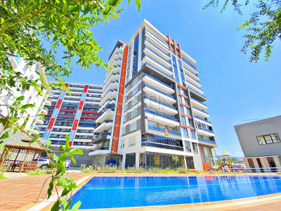 Большая и уютная квартира 3+1 в районе Махмутлар в 500 м от моря фото 1