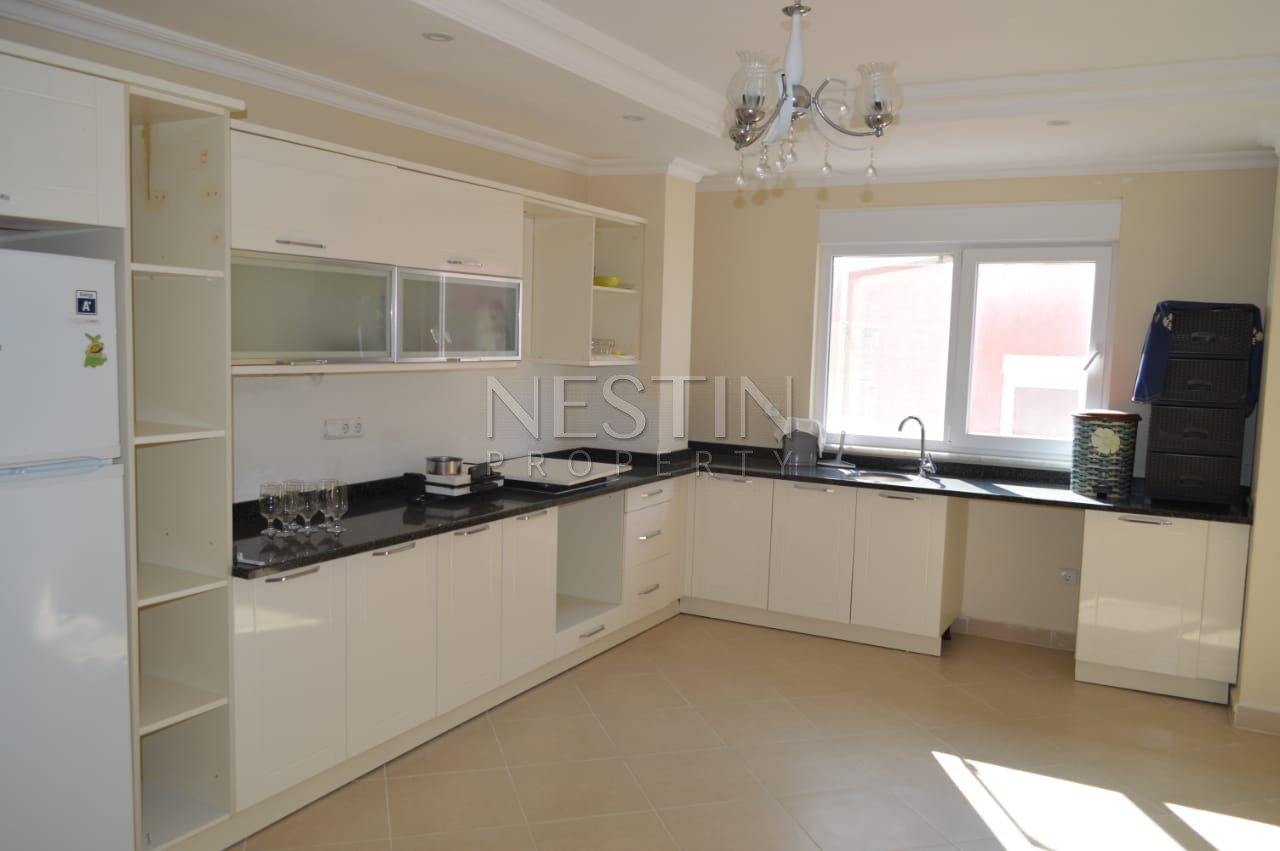 Пентхаус 3+1 в районе Махмутлар с красивым видом на море и горы фото 6