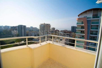 Просторная квартира 4+1 с видом на горы в районе Махмутлар фото 13