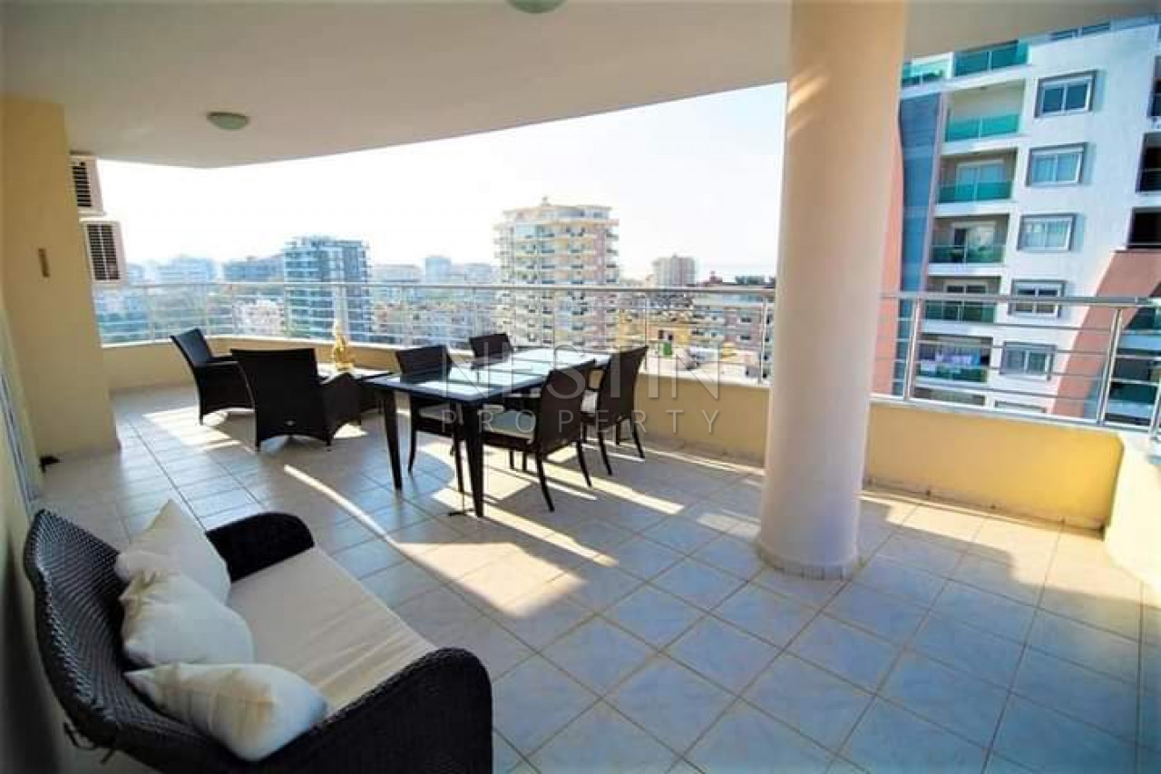 Просторная квартира 4+1 с видом на горы в районе Махмутлар фото 14