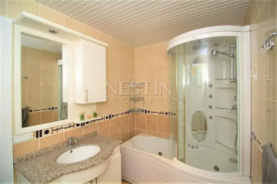 Просторная квартира 4+1 с видом на горы в районе Махмутлар фото 17