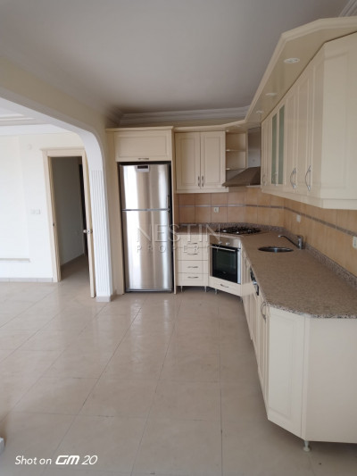 Пентхаус 4+1 с красивым видом, в районе Махмутлар, в 150 м от моря фото 9