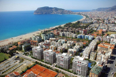 Шикарная квартира 1+1 в комплексе района Оба, в 50 м от моря фото 1