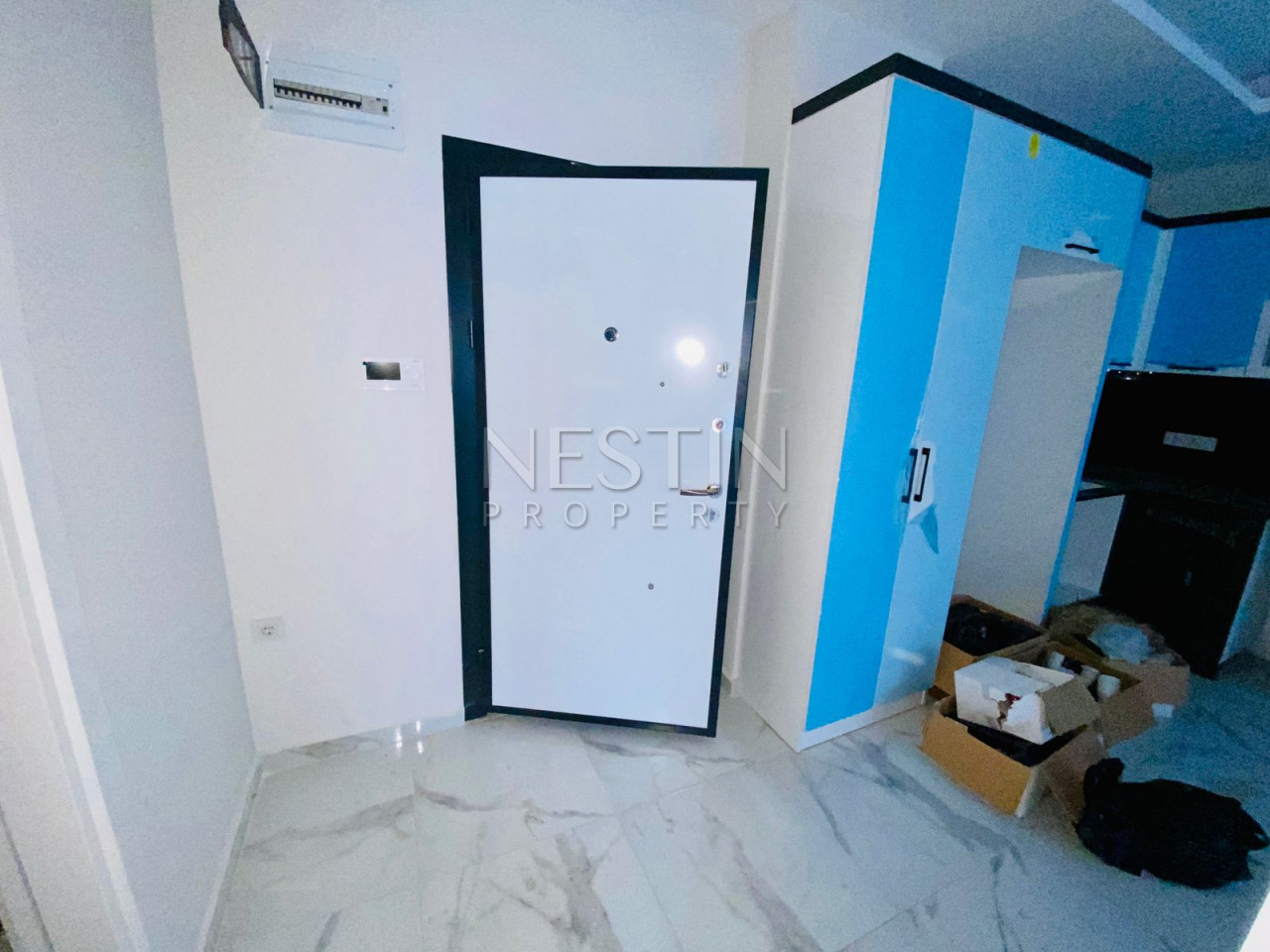 Квартиры 1+1 в новом доме в центре города Аланья в 500 м от моря фото 4