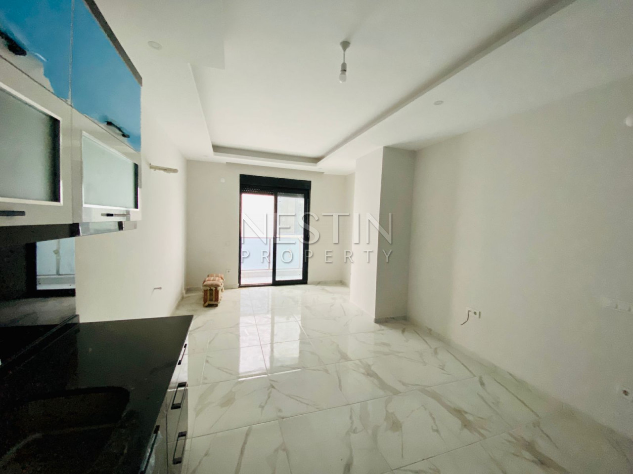 Квартиры 1+1 в новом доме в центре города Аланья в 500 м от моря фото 8