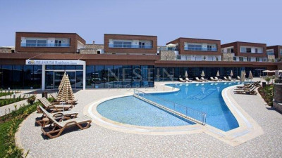 Большая квартира 1+1 в районе Каргыджак в хорошем ЖК фото 1