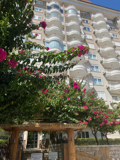 Просторная квартира 1+1 с видом на море в районе Джикджилли фото 1