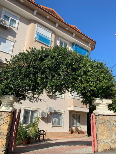 Большая квартира 3+1 с отдельной кухней в районе Джикджилли фото 2