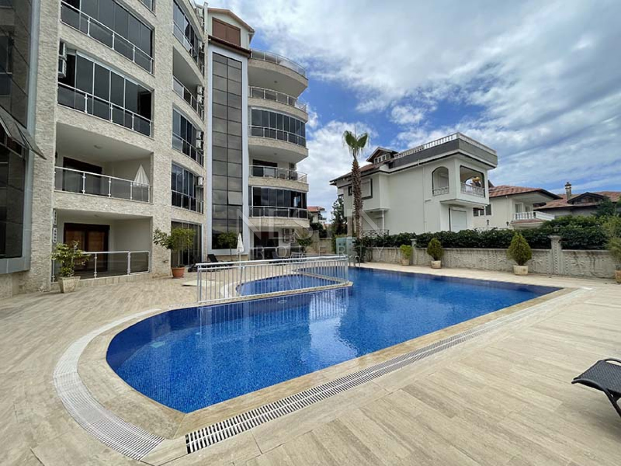 Квартира дуплекс 3+1 в районе Кестель в 500 м от Средиземного моря фото 3