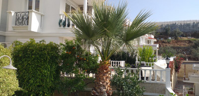 Вилла 4+1 в районе Джикджилли с прекрасным панорамным видом на море и крепость фото 2